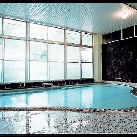 Izumiya Ryokan Uonuma Buitenkant foto