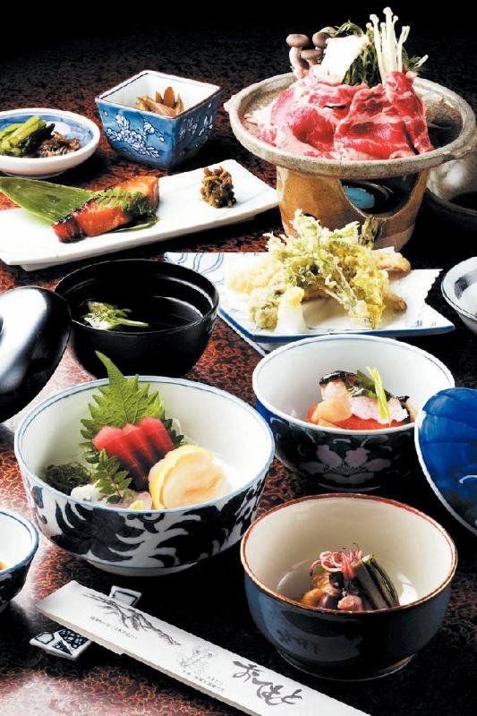 Izumiya Ryokan Uonuma Buitenkant foto